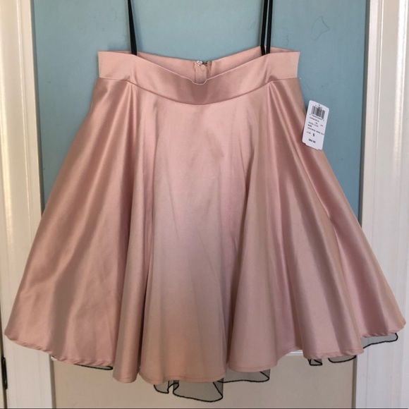 Windsor Two Piece Black and Pink Dress - Picture 5 of 5